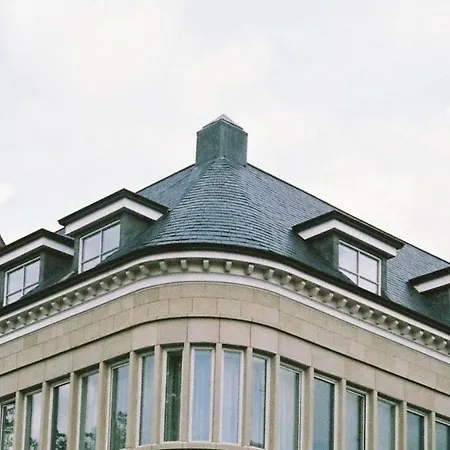 7 Aspire Holiday * York
